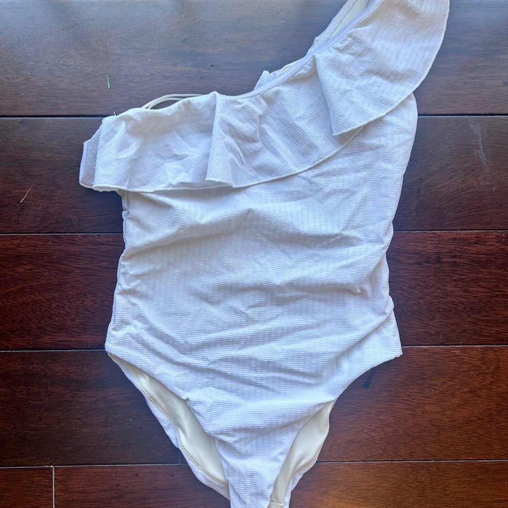 Zara White Textured One-Shoulder Ruffle Swimsuit